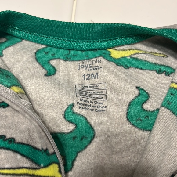 Simple joys by Carter’s, 12 month, alligator sleeper - Picture 2 of 3